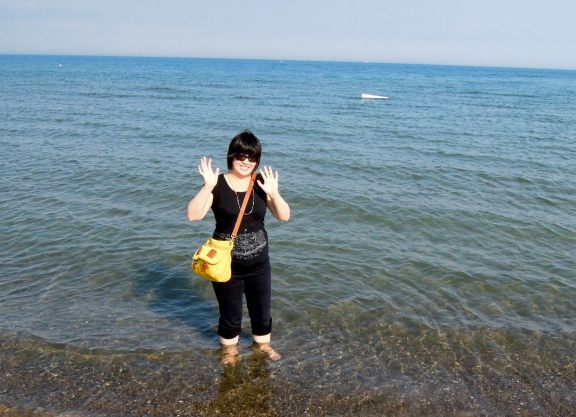 Lisa in the cold cold water