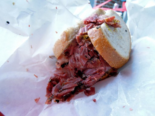 Smoked-meat sandwich