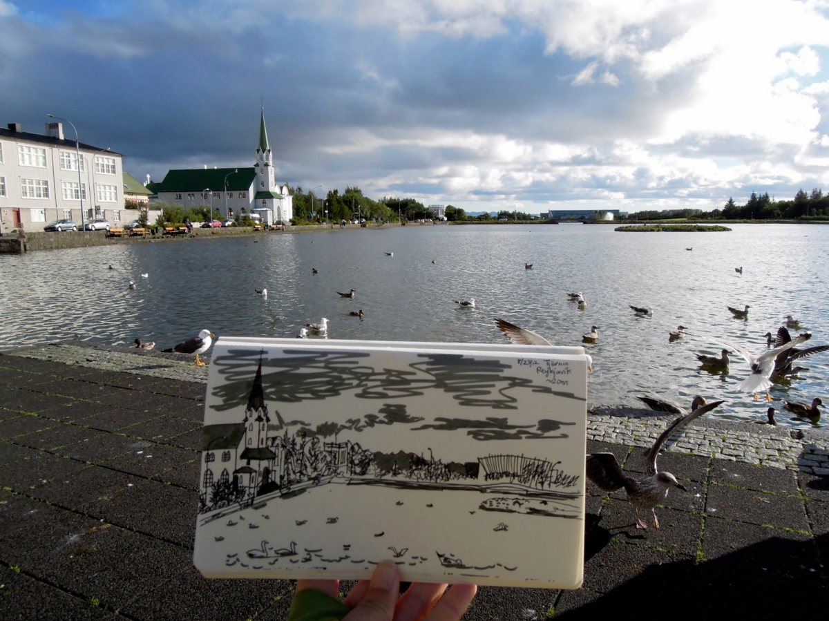 Sketch at Tjörnin (the city pond)