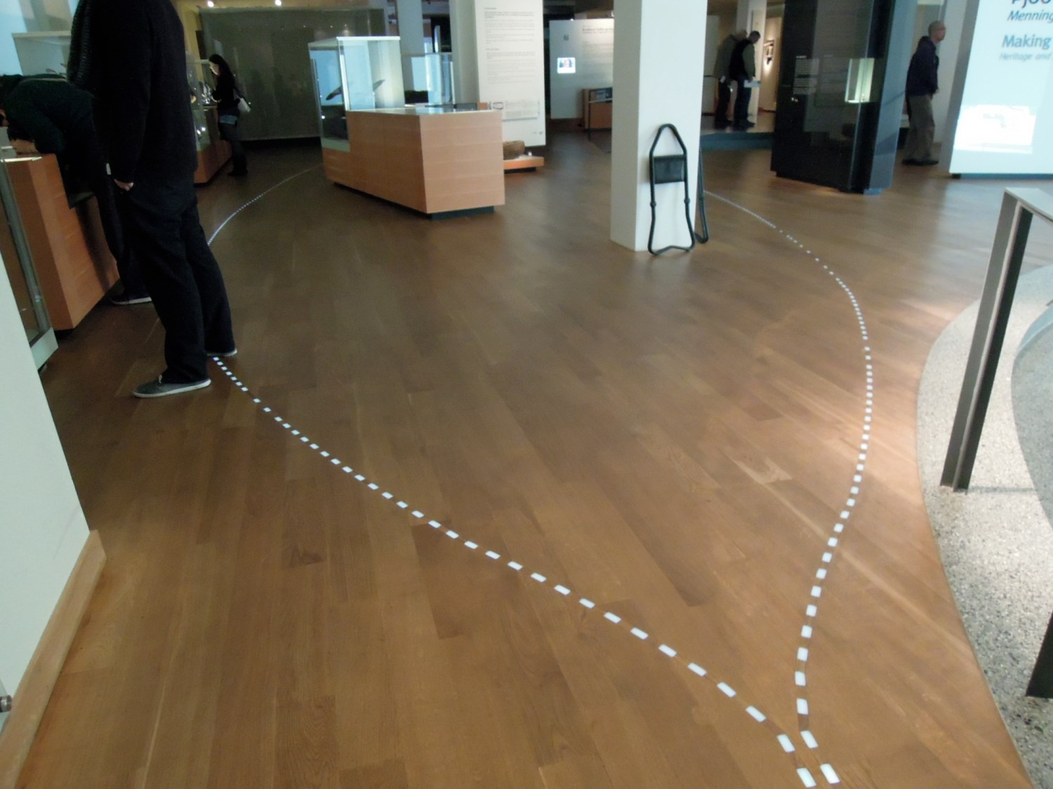 Outline showing the size of the earliest settlers' boats