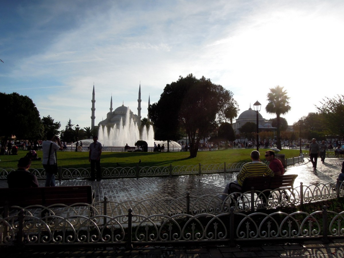 Blue Mosque, fountain, park
