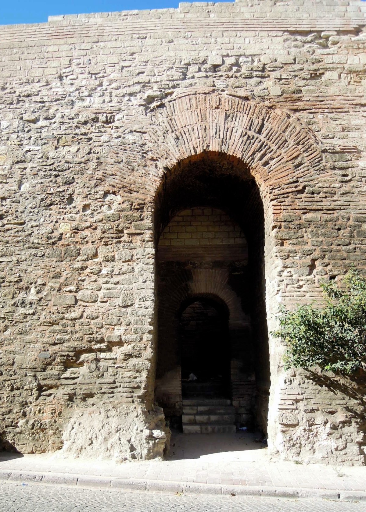 Arched doorway in the old city wall