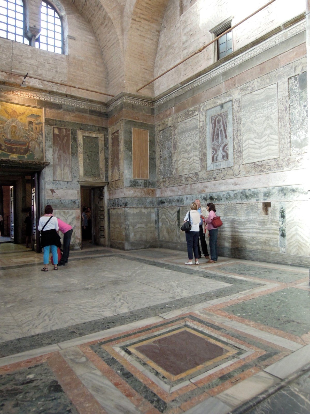 Marble walls and floor