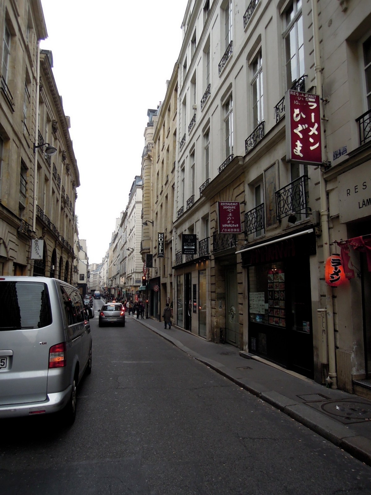 It's strange to be in Paris, walking among the ramen shops, knowing in a few months I'll be in Kyoto. Japanese businesses along Rue Sainte-Anne (or somewhere in this neighborhood)