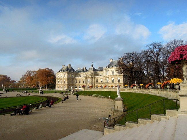 Luxembourg Palace with flowers and statuary around