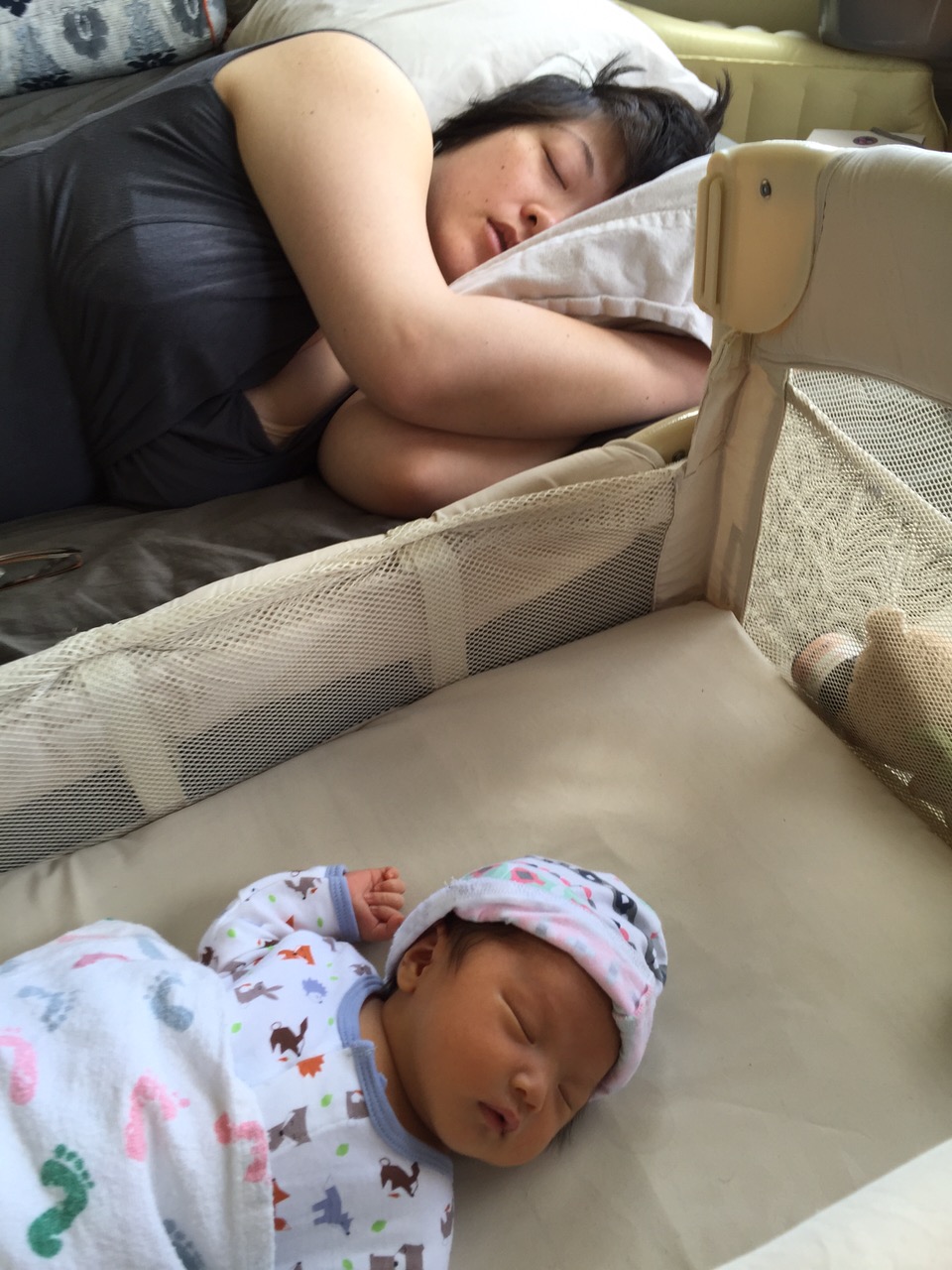 Lisa and Ada sleeping